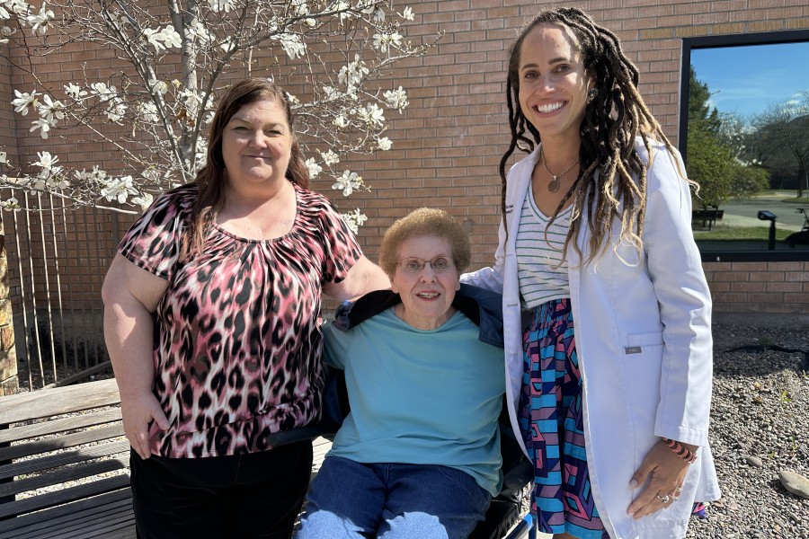 Pat with her daughter & ED physician who cared for her